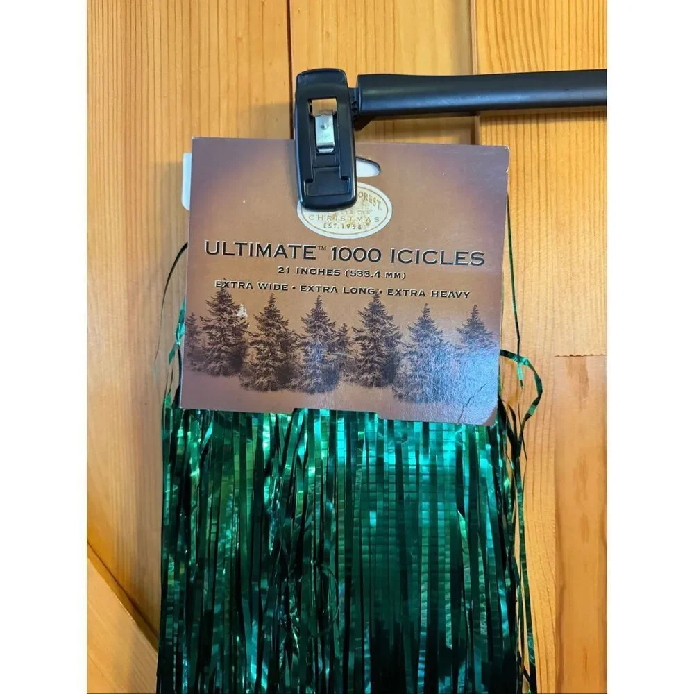 Vintage enchanted forest ultimate 1000 icicles green(7049)￼lot of 6